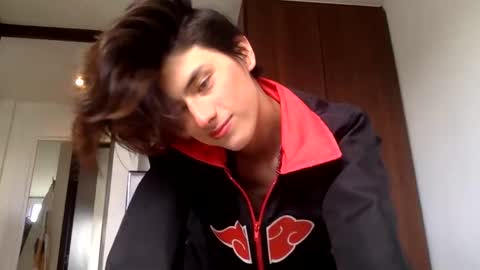 Snapshot of alannsr03 chatting on 11-01-25, 07:05 Alann online show from 11-01-25, 07:05