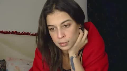 Snapshot of alaouirim25 chatting on 02-09-26, 05:28 AllylicArabis online show from 02-09-26, 05:28