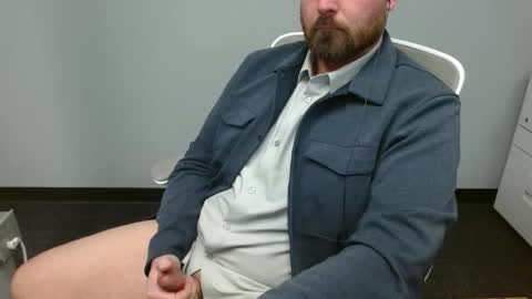 Snapshot of alaska4411 chatting on 02-03-25, 11:15 John online show from 02-03-25, 11:15