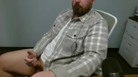 Snapshot of alaska4411 chatting on 02-07-25, 03:34 John online show from 02-07-25, 03:34