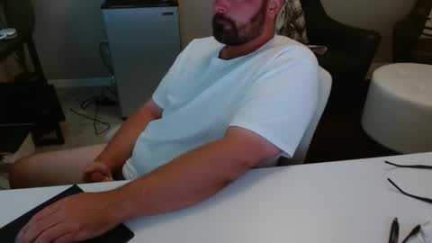 Snapshot of alaska4411 chatting on 04-14-26, 03:18 John online show from 04-14-26, 03:18