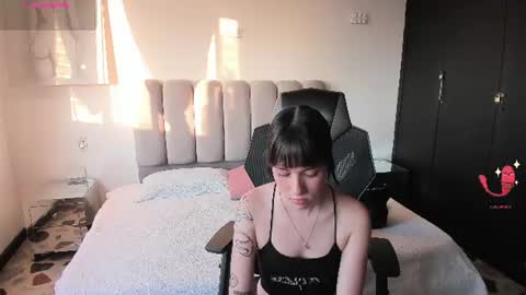 Snapshot of alaskaflowers_ chatting on 07-21-26, 10:56 Alaska online show from 07-21-26, 10:56