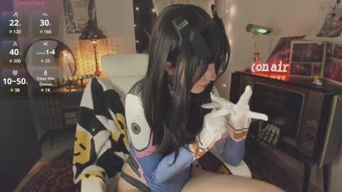 Snapshot of alaskagrace chatting on 01-28-25, 03:36 Alaska Grace online show from 01-28-25, 03:36