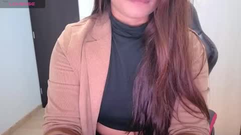 alba_toro535670 online show from 11-24-25, 01:00