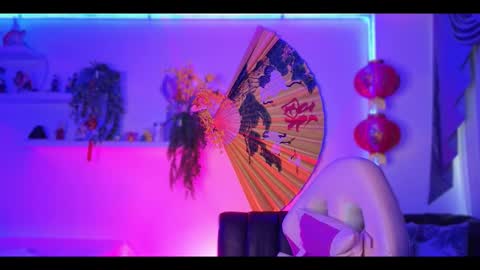 albaandthayron online show from 11-12-25, 12:05