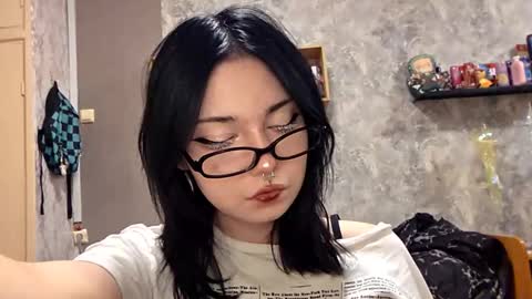 Im Katrina online show from 11-07-25, 03:23