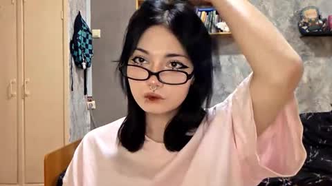 Im Katrina online show from 11-12-25, 03:12