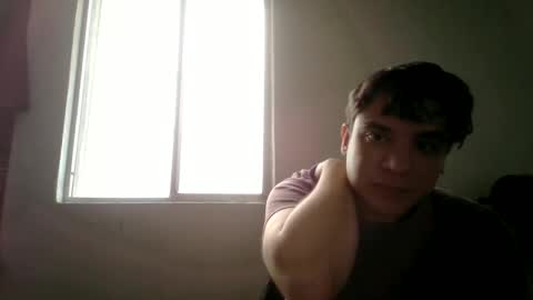 albertoarenas16 online show from 04-10-26, 06:12