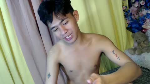 Snapshot of albertx_destroyer69 chatting on 01-26-25, 12:33 Albert online show from 01-26-25, 12:33