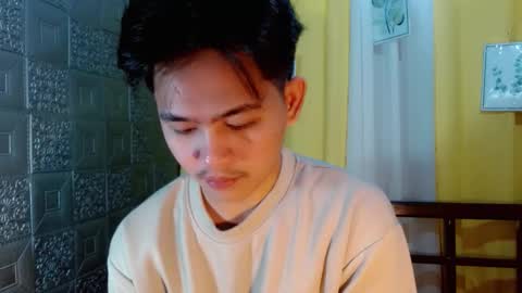 Snapshot of albertx_destroyer69 chatting on 10-27-25, 06:12 Albert online show from 10-27-25, 06:12