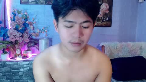 Snapshot of albertx_destroyer69 chatting on 06-16-26, 02:25 Albert online show from 06-16-26, 02:25