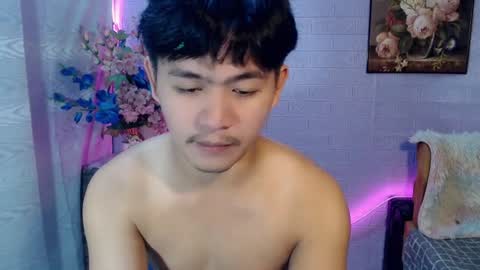 Snapshot of albertx_destroyer69 chatting on 07-05-26, 01:34 Albert online show from 07-05-26, 01:34