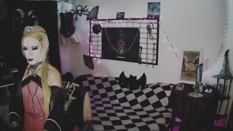 Snapshot of alchemymistic chatting on 02-06-25, 02:55 Mistic witch online show from 02-06-25, 02:55