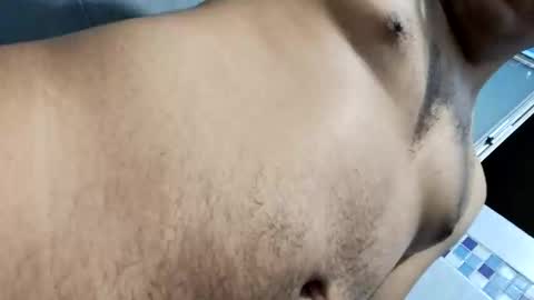 Snapshot of ale0412 chatting on 09-22-25, 05:09 Alex online show from 09-22-25, 05:09