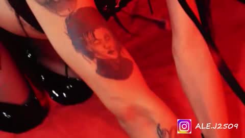 Snapshot of ale_2509 chatting on 11-27-25, 10:39 Ale online show from 11-27-25, 10:39