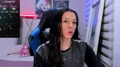 Snapshot of ale_noah_xxx chatting on 01-06-25, 05:52 ale_noah_xxx online show from 01-06-25, 05:52