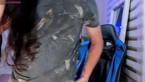 Snapshot of ale_noah_xxx chatting on 01-11-25, 04:38 ale_noah_xxx online show from 01-11-25, 04:38