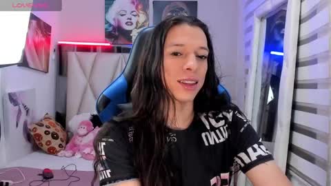 Snapshot of ale_noah_xxx chatting on 01-22-25, 02:15 ale_noah_xxx online show from 01-22-25, 02:15