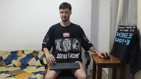 aleex_miller online show from 10-19-25, 06:14