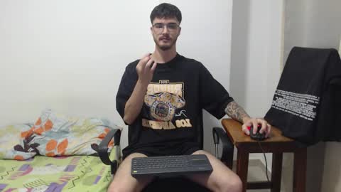 aleex_miller online show from 11-19-25, 01:05