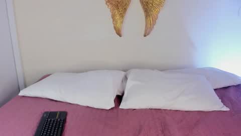 aleexiiaa online show from 09-12-25, 12:05