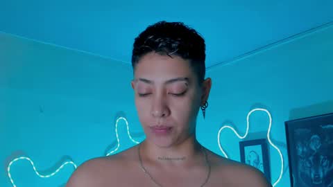 Snapshot of aleja1214 chatting on 05-14-26, 11:11 Alejandra online show from 05-14-26, 11:11