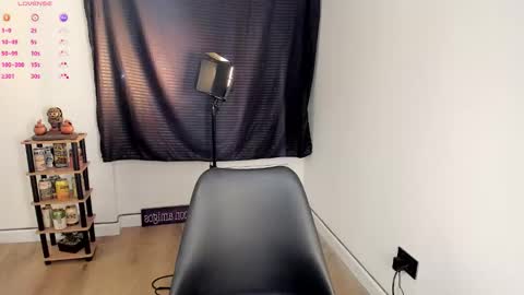 Snapshot of aleja1234lo chatting on 02-08-26, 01:53 aleja1234lo online show from 02-08-26, 01:53