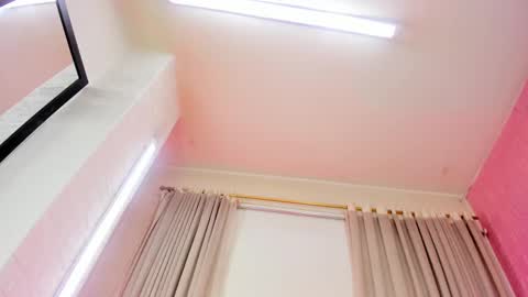 Snapshot of aleja_hill chatting on 02-12-25, 05:58 Aleja Hill online show from 02-12-25, 05:58