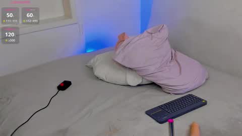 Aleja online show from 03-21-26, 02:20