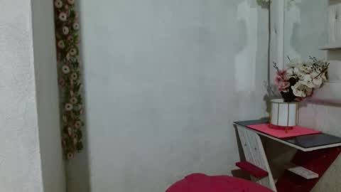 Snapshot of aleja_swety chatting on 12-02-24, 06:30 ALEJA online show from 12-02-24, 06:30