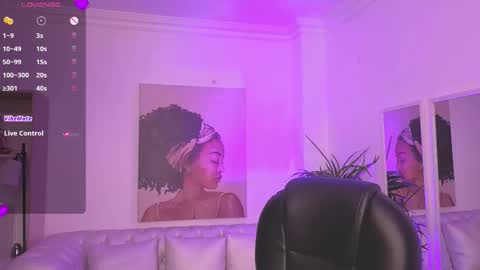 Snapshot of alejaa___ chatting on 03-11-26, 11:27 Alejandra online show from 03-11-26, 11:27