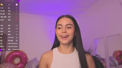 Snapshot of alejaa___ chatting on 07-10-26, 11:35 Alejandra online show from 07-10-26, 11:35