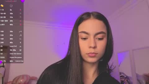 Snapshot of alejaa___ chatting on 07-15-26, 11:26 Alejandra online show from 07-15-26, 11:26