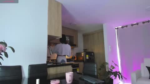 A L E J A N D R A online show from 10-16-25, 07:37