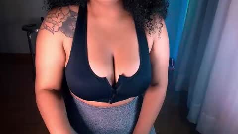 Snapshot of alejandra_conde chatting on 12-14-24, 12:11 Alejandra online show from 12-14-24, 12:11