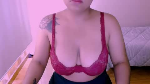 Alejandra  online show from 04-10-26, 04:01