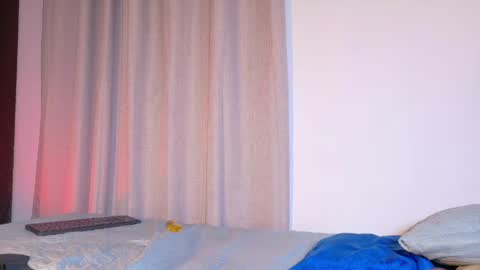 alejandra_dunn1 online show from 04-17-26, 08:56