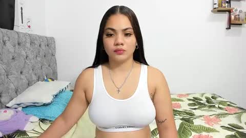 alejandra_evanss online show from 11-16-25, 11:10