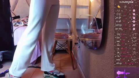 alejandra martins online show from 02-26-25, 03:08