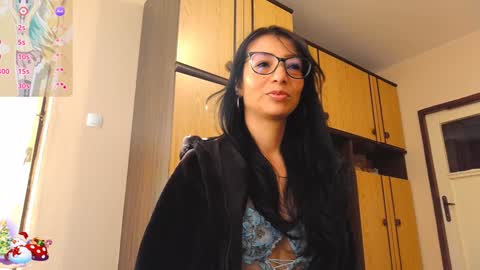 Snapshot of alejandracherry_ chatting on 12-31-24, 07:53 Alejandra online show from 12-31-24, 07:53