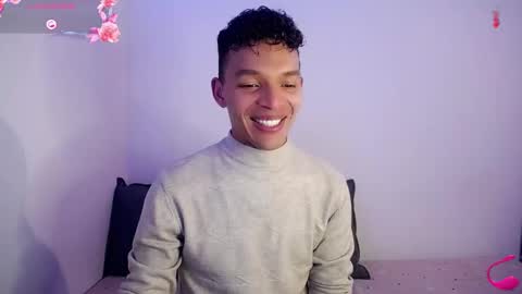 Snapshot of alejandro1993399605 chatting on 12-15-24, 01:02 Alejandro online show from 12-15-24, 01:02