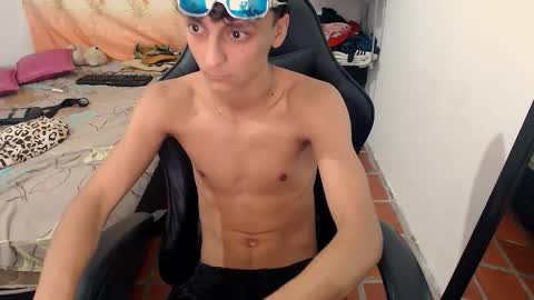 alejandro_cutee online show from 11-11-25, 06:35