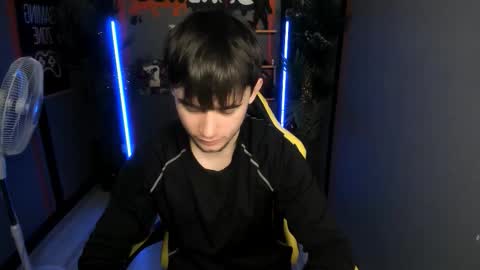 Snapshot of alejandro_ellias chatting on 01-12-26, 06:07 Alejandro online show from 01-12-26, 06:07