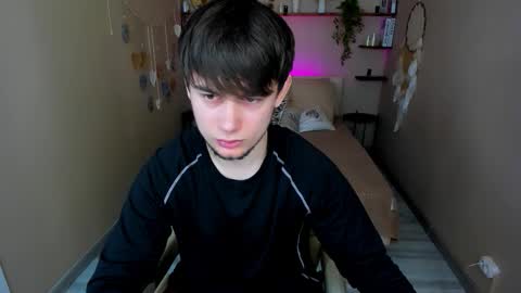 Snapshot of alejandro_ellias chatting on 02-28-26, 10:49 Alejandro online show from 02-28-26, 10:49