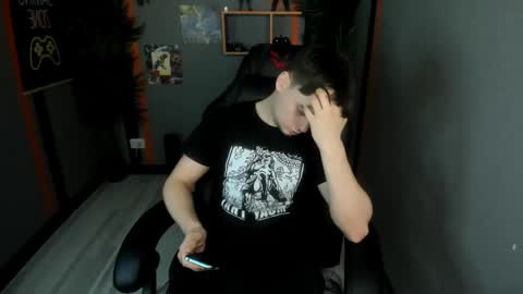 Snapshot of alejandro_ellias chatting on 03-20-26, 08:57 Alejandro online show from 03-20-26, 08:57