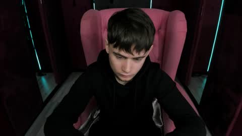 Snapshot of alejandro_ellias chatting on 03-26-26, 03:50 Alejandro online show from 03-26-26, 03:50