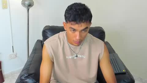 Snapshot of alejandro_williams chatting on 06-07-26, 09:07 Alejandro williams online show from 06-07-26, 09:07