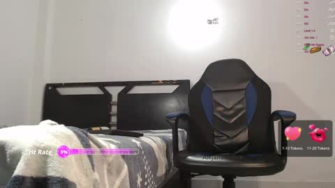 Snapshot of alejandrocock23 chatting on 04-14-26, 10:32 alejandrocock online show from 04-14-26, 10:32