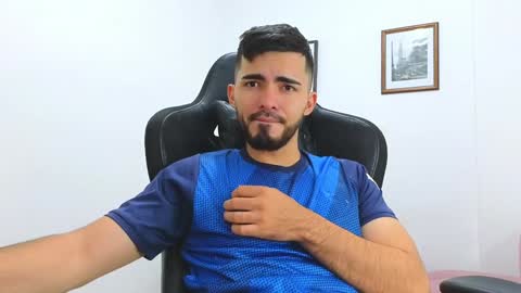 alejandroo_7 online show from 01-24-25, 12:42