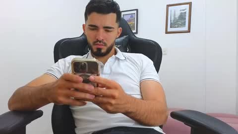 alejandroo_7 online show from 02-14-25, 08:15